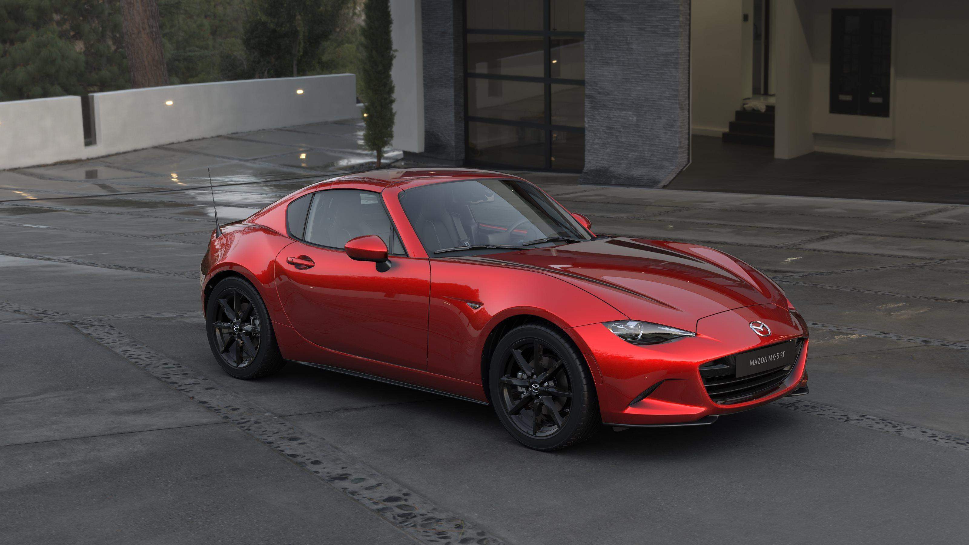 Mazda MX-5 RF immagine 1