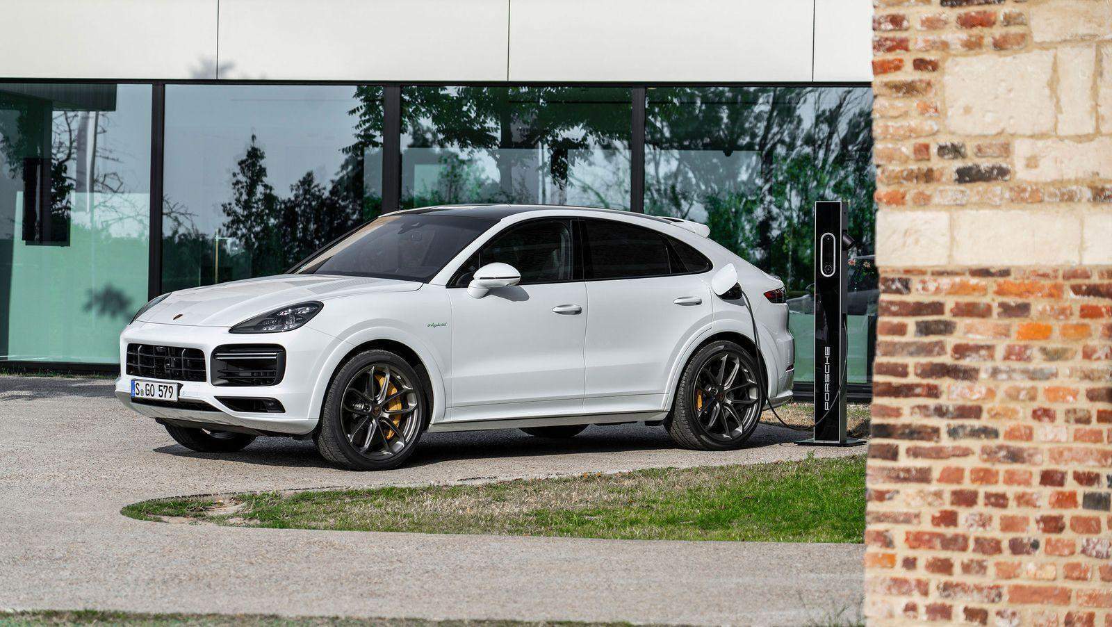 Porsche Cayenne Coupe immagine 2