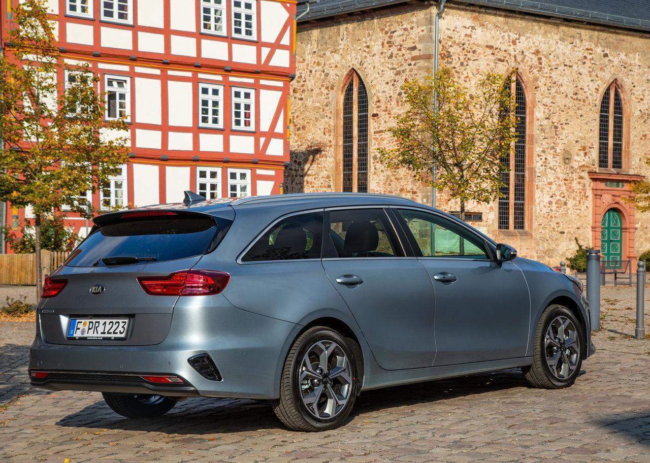 Kia Ceed SW immagine 2