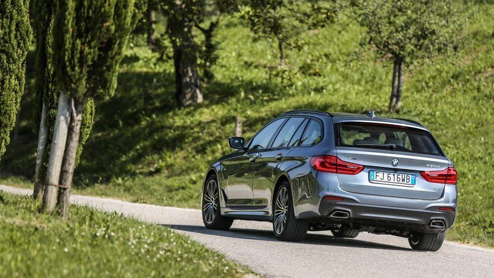 BMW Serie 5 Touring immagine 2
