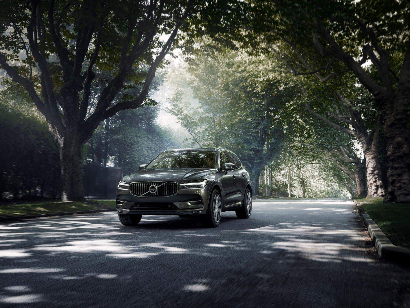 Volvo XC60 immagine 1