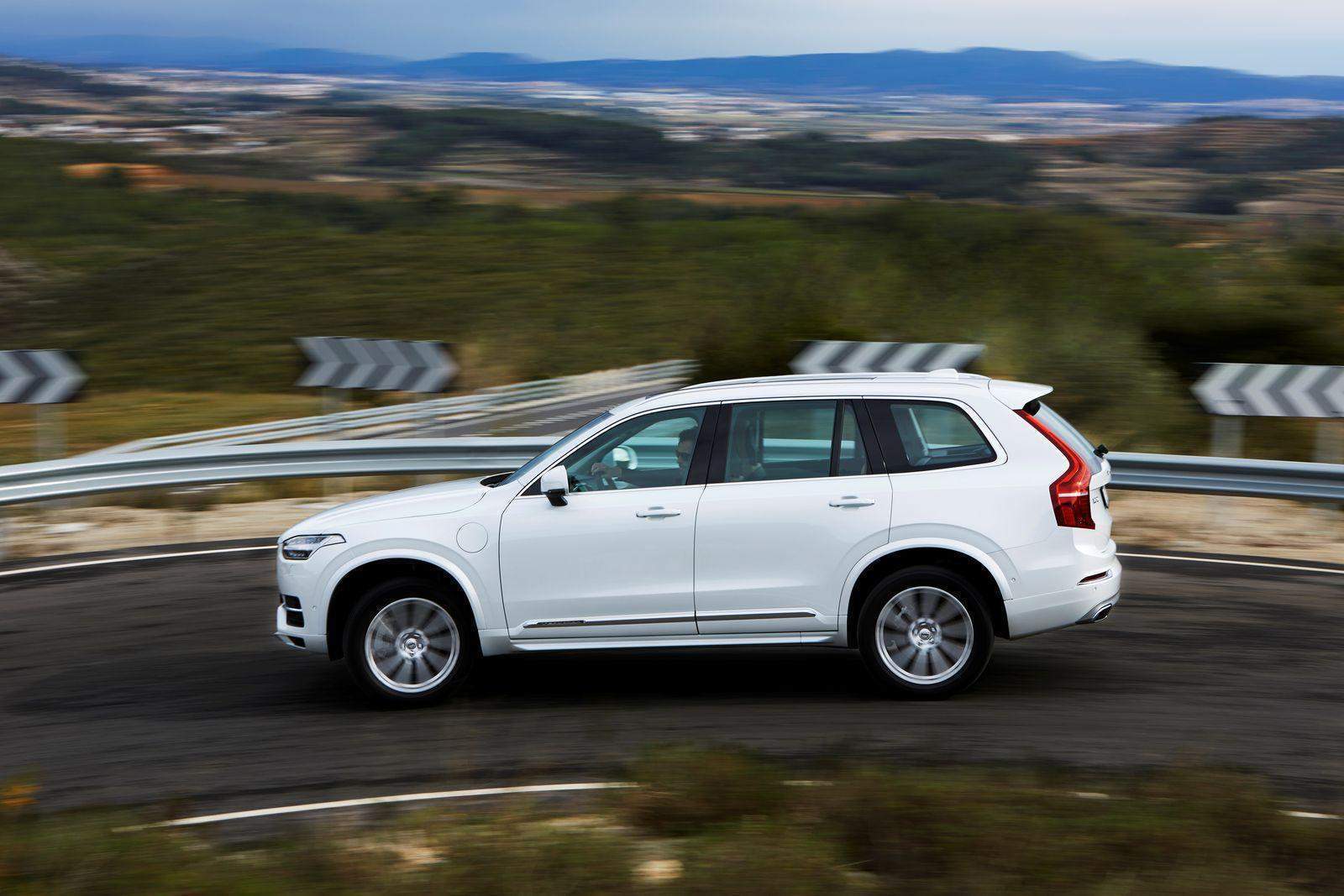 Volvo XC90 immagine 2