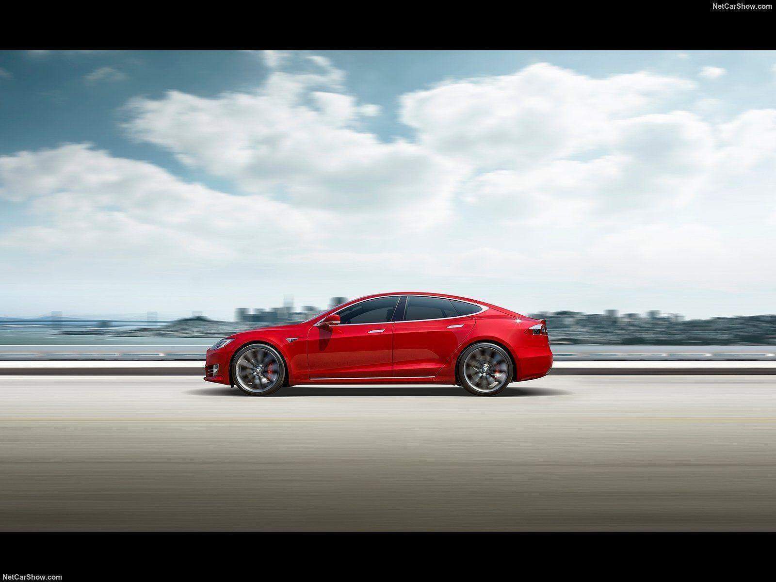 Tesla Model S immagine 2