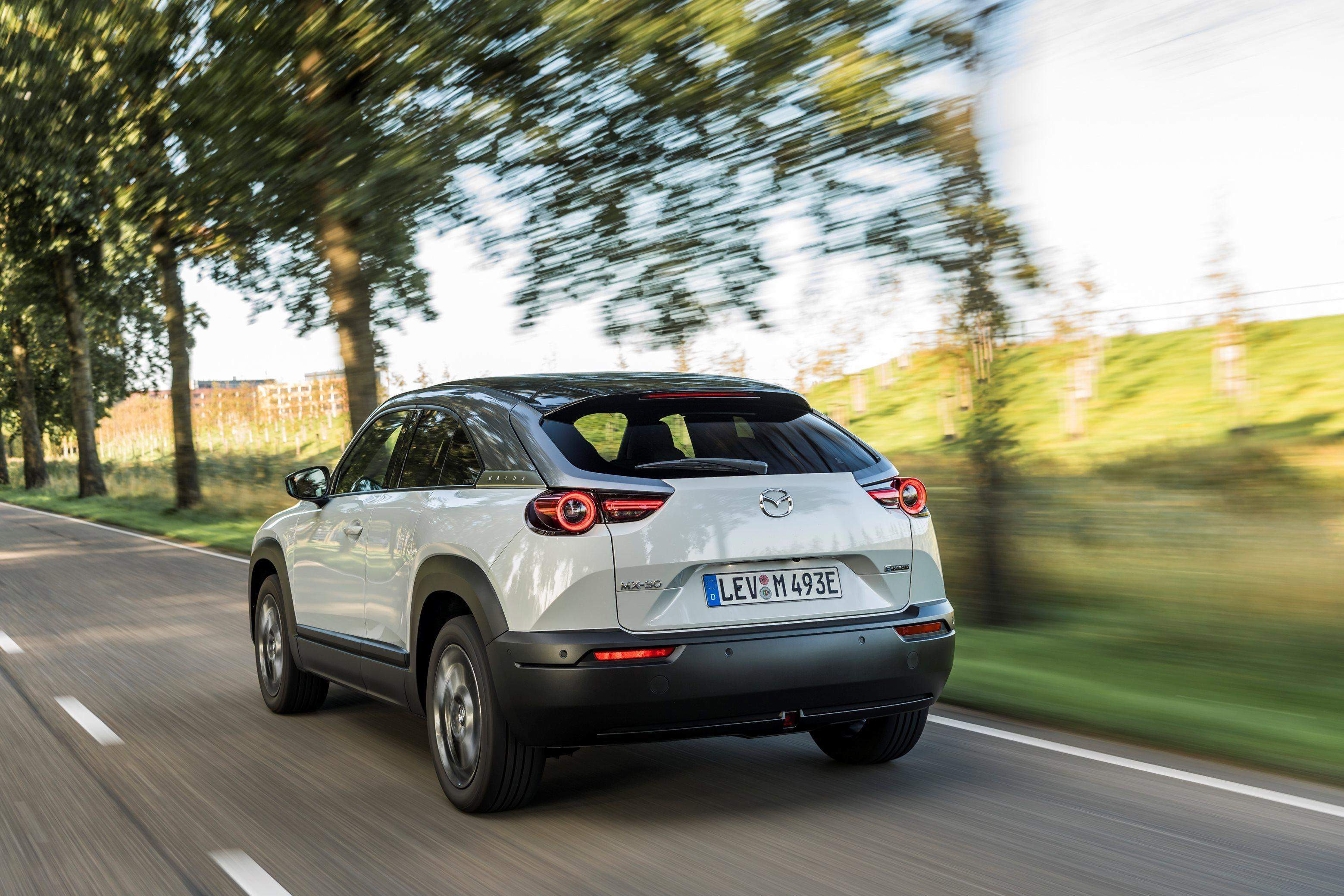 Mazda MX-30 immagine 2