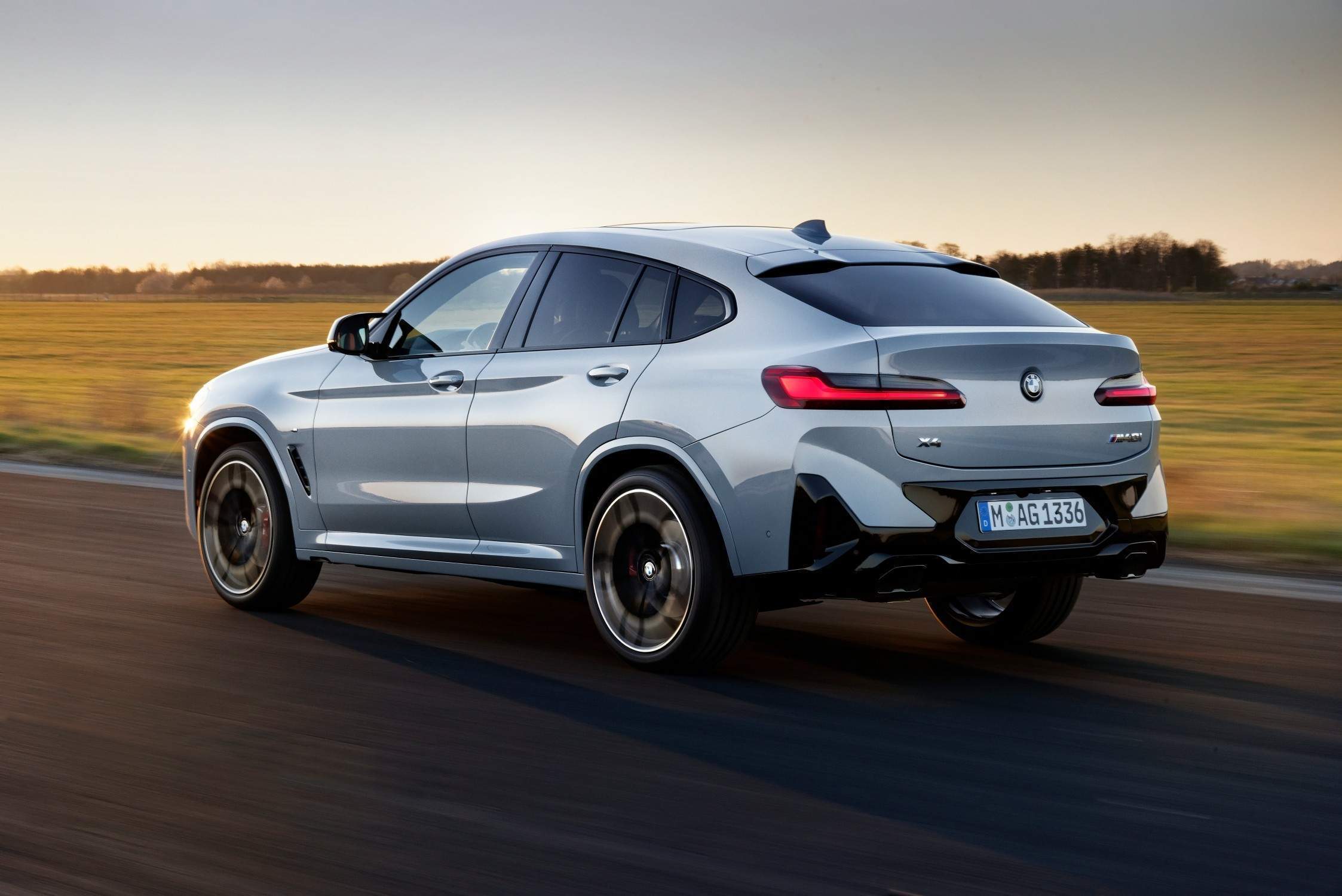 BMW X4 immagine 2