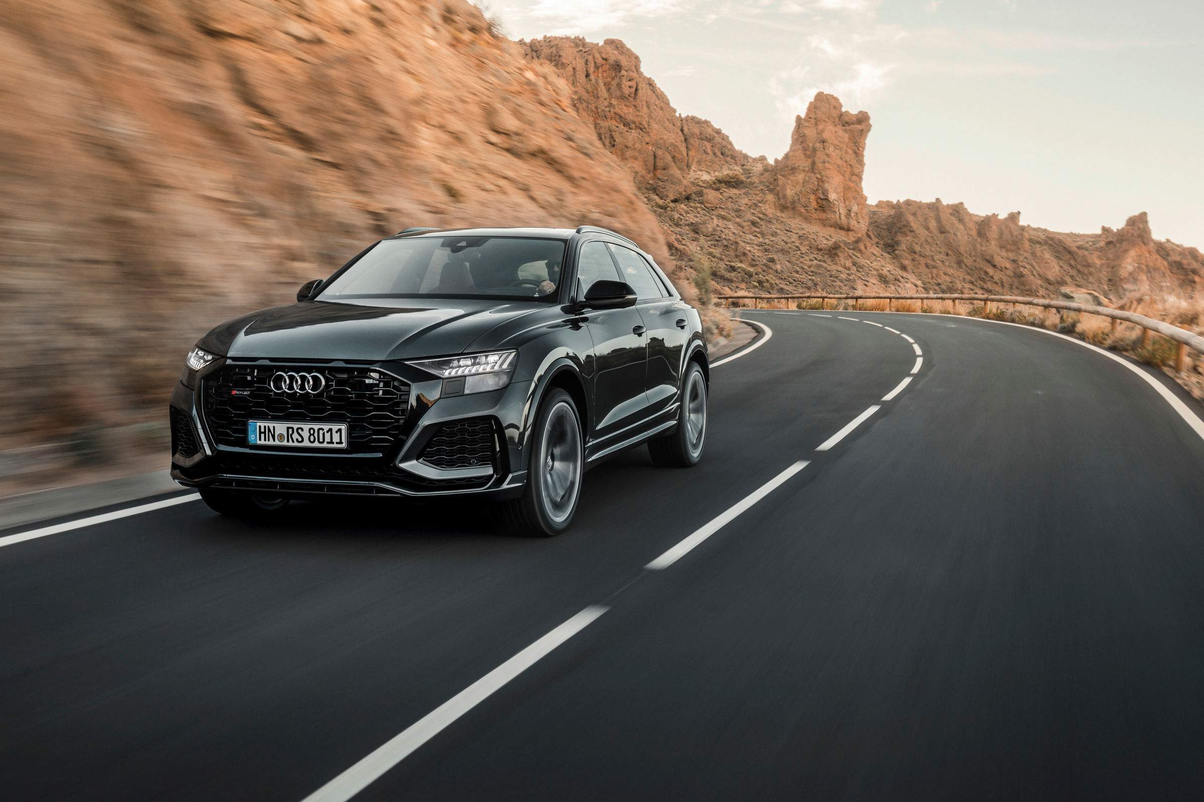 Audi RS Q8 immagine 1