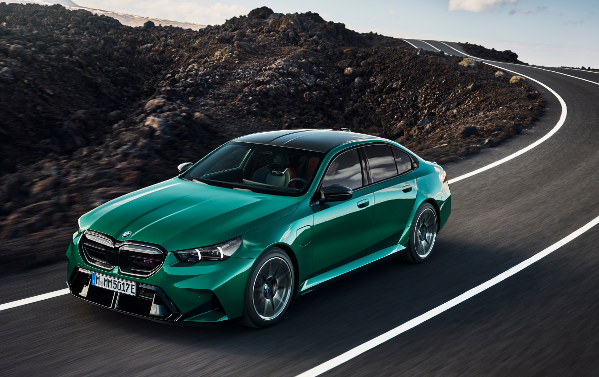 BMW M5 Touring immagine 1