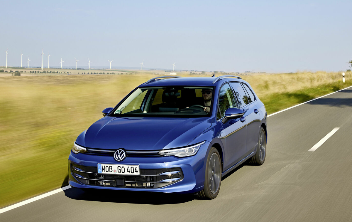 Volkswagen Golf Variant immagine 3
