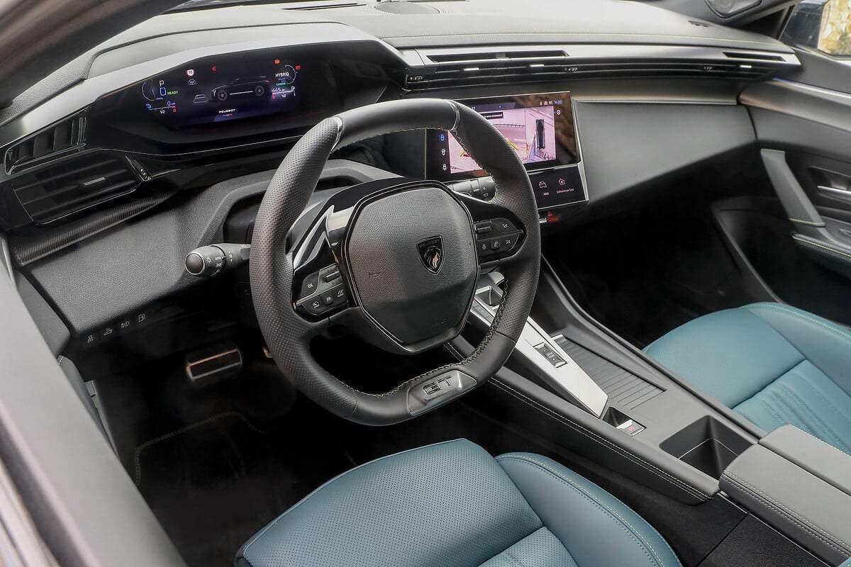 Peugeot 308 Station Wagon immagine 2