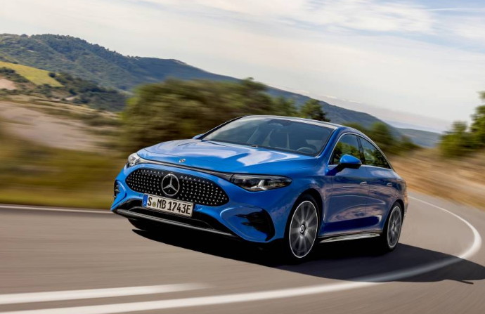 Mercedes CLA EQ immagine 1