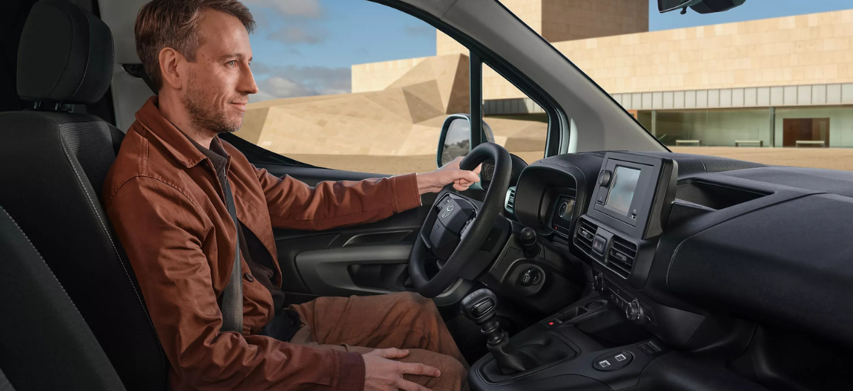 Toyota Proace City Verso Electric 2024 immagine 3