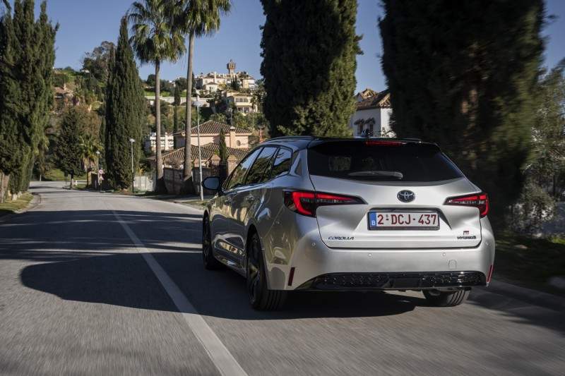 Toyota Corolla Touring Sports immagine 1