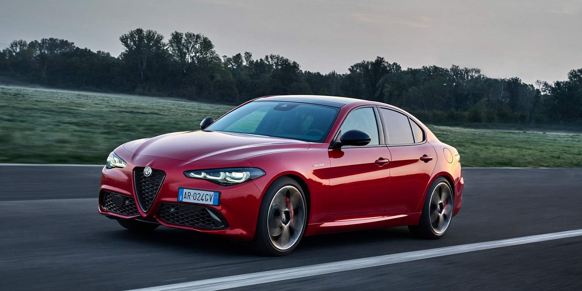 Alfa Romeo Giulia immagine 1