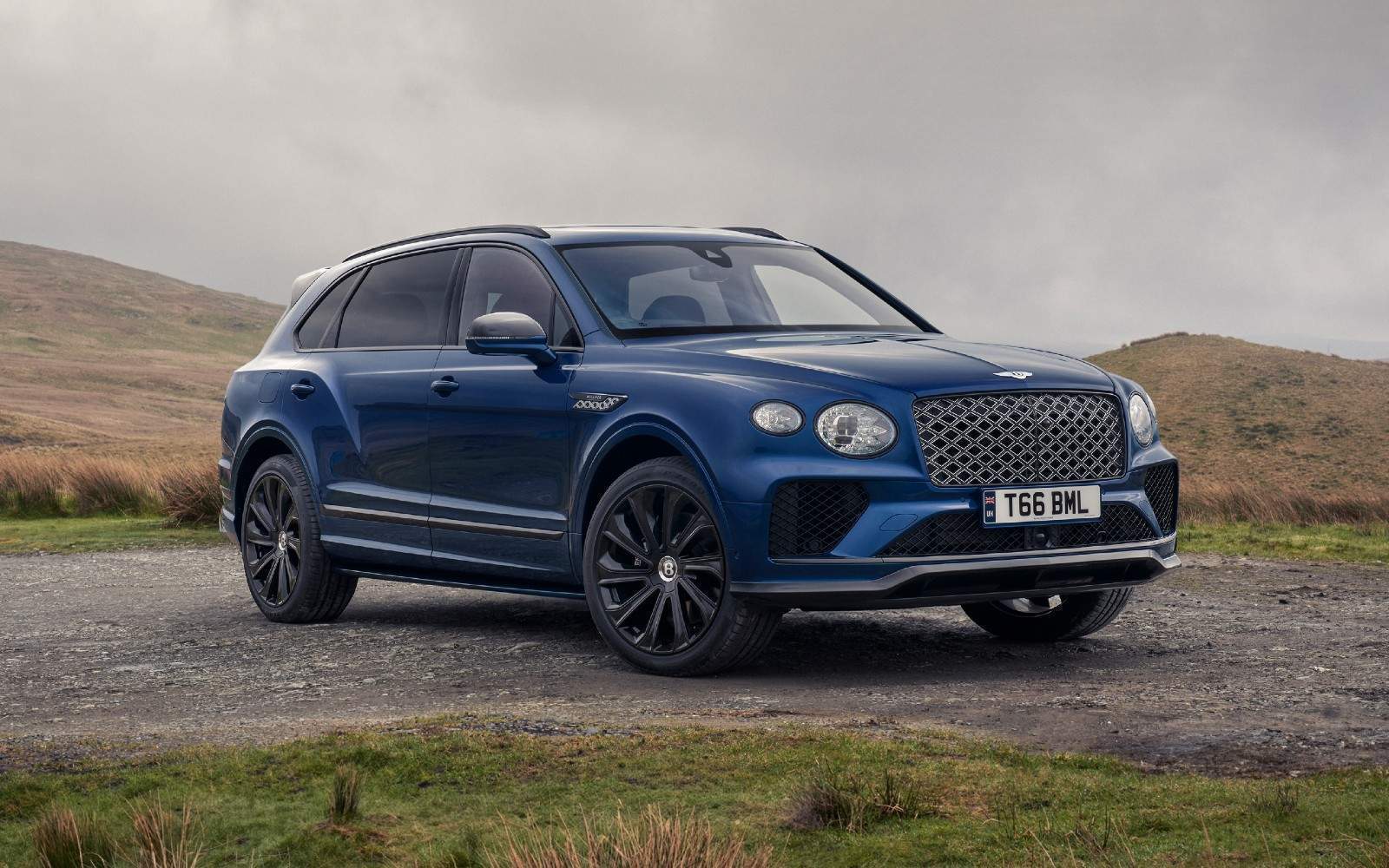 Bentley Bentayga EWB immagine 1