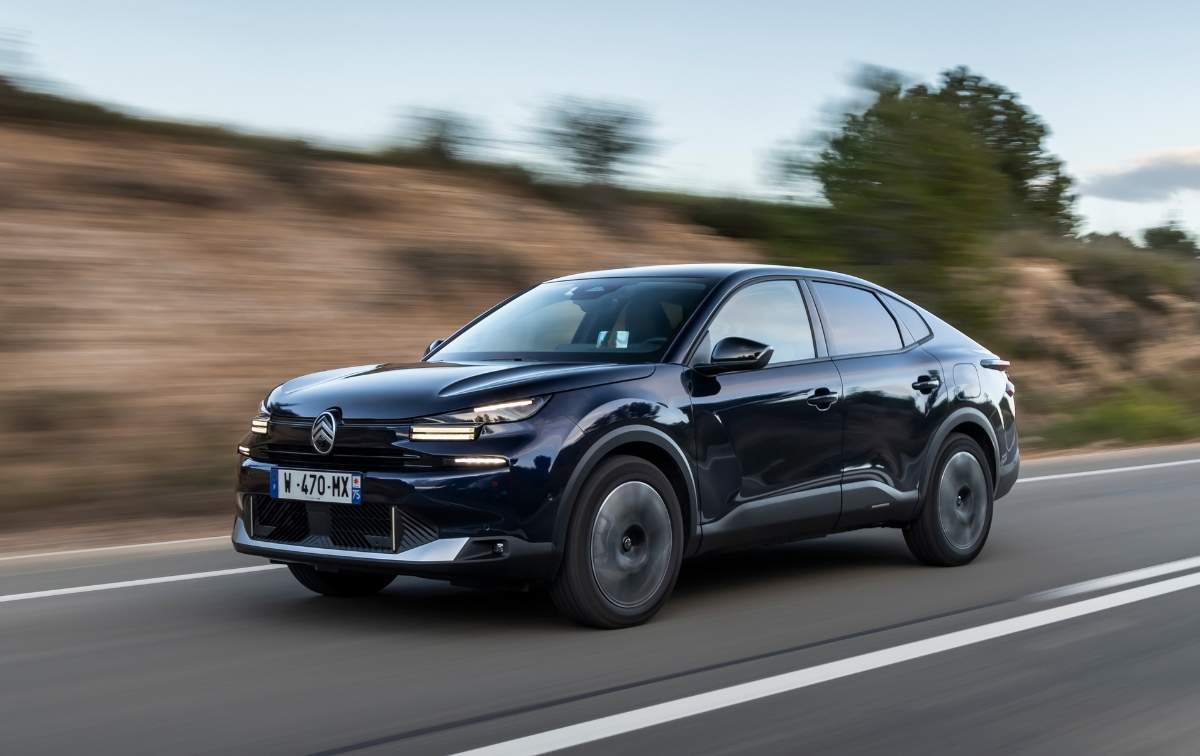 Citroen C4 X immagine 1