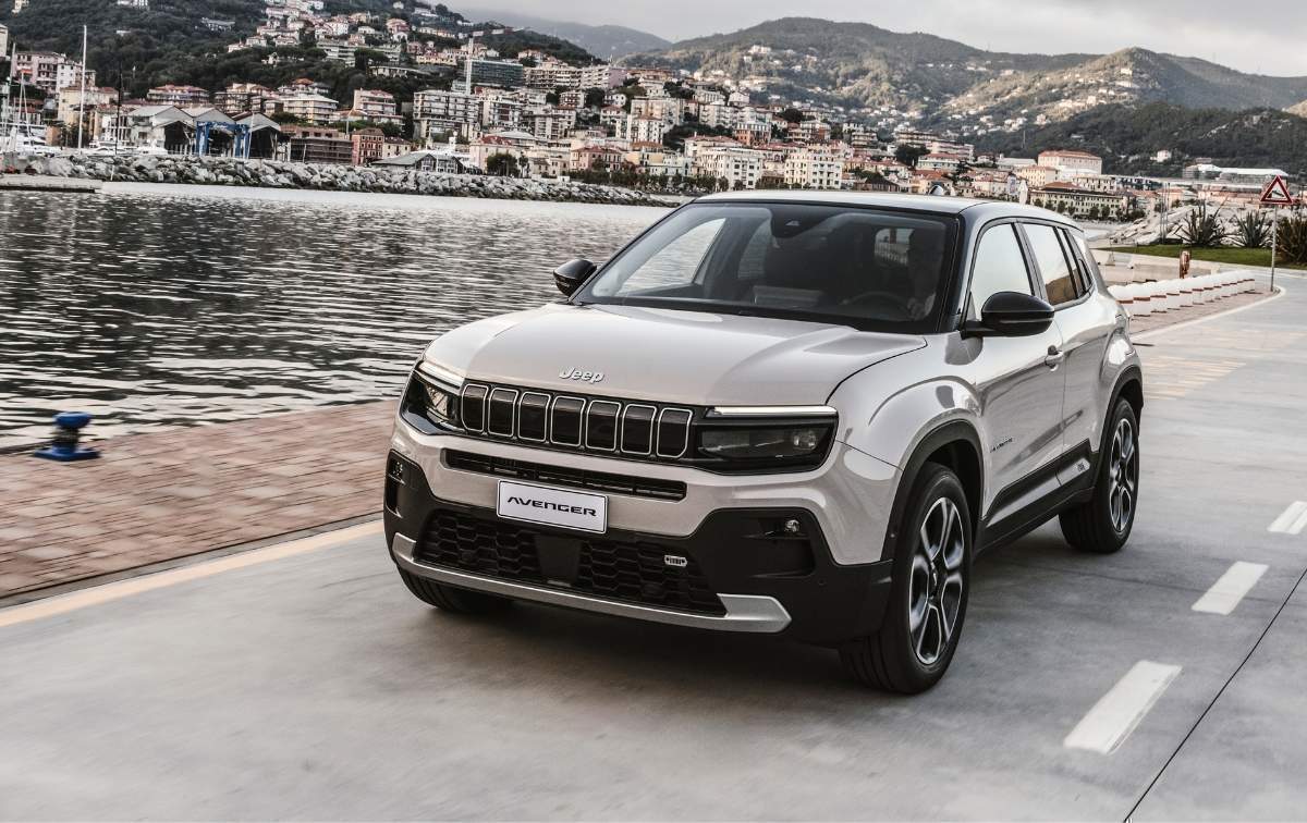 Jeep Avenger immagine 1