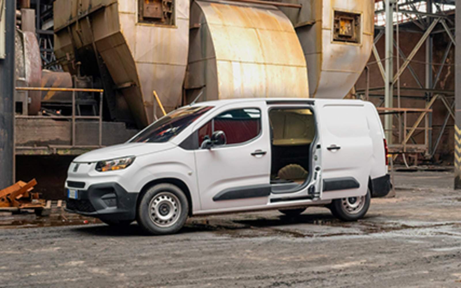 Fiat Doblo Passo Lungo immagine 1