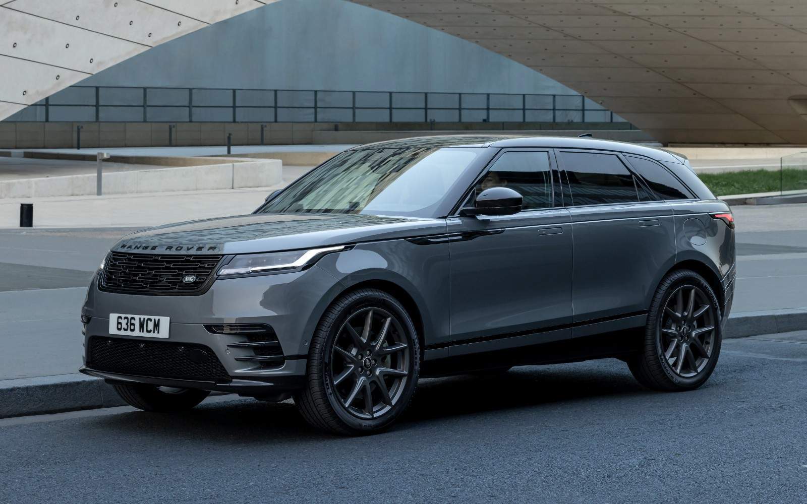 Land Rover Range Rover Velar immagine 1