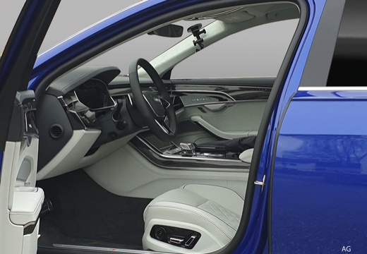 Audi A8 immagine 9