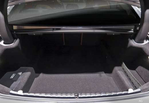 BMW M8 Gran Coupe immagine 7