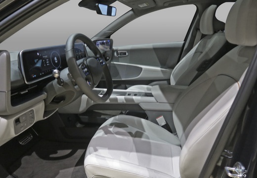 Hyundai Ioniq 6 immagine 9