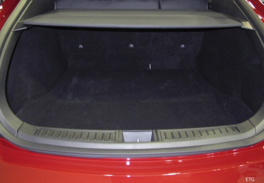 Tesla Model S immagine 7