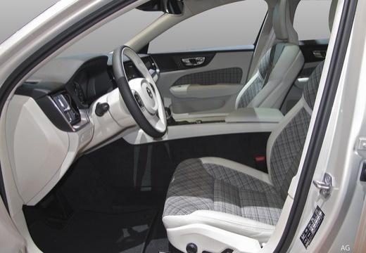 Volvo V60 immagine 6