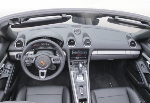 Porsche 718 Spyder immagine 8