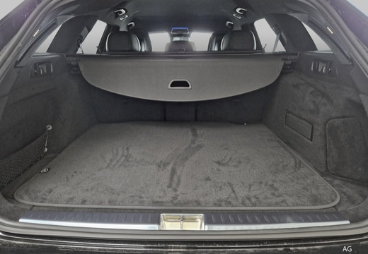 Mercedes Classe E AMG Station Wagon immagine 9