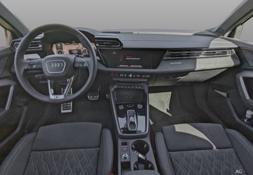 Audi RS3 Sedan immagine 21