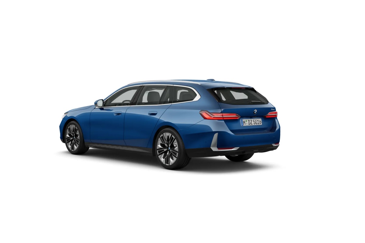 BMW i5 Touring immagine 6