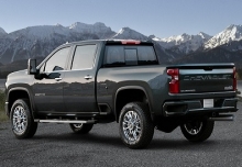 Chevrolet Silverado Crew Cab immagine 4