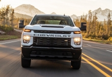 Chevrolet Silverado Crew Cab immagine 5