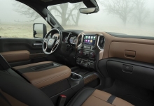 Chevrolet Silverado Crew Cab immagine 8
