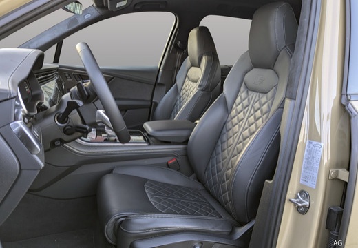 Audi Q7 immagine 22