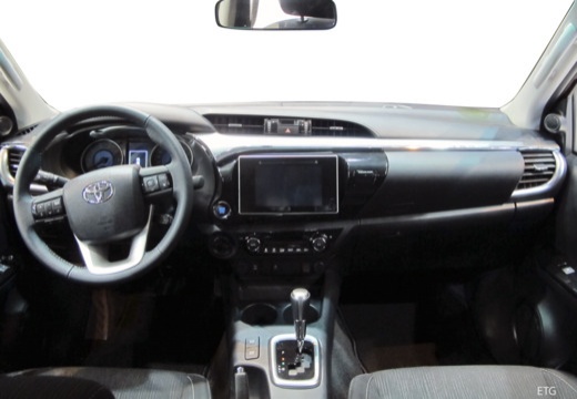 Toyota Hilux Double Cab immagine 12