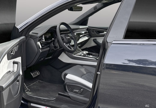 Audi RS Q8 immagine 7
