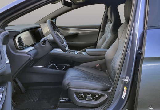 Byd Sealion 7 immagine 9