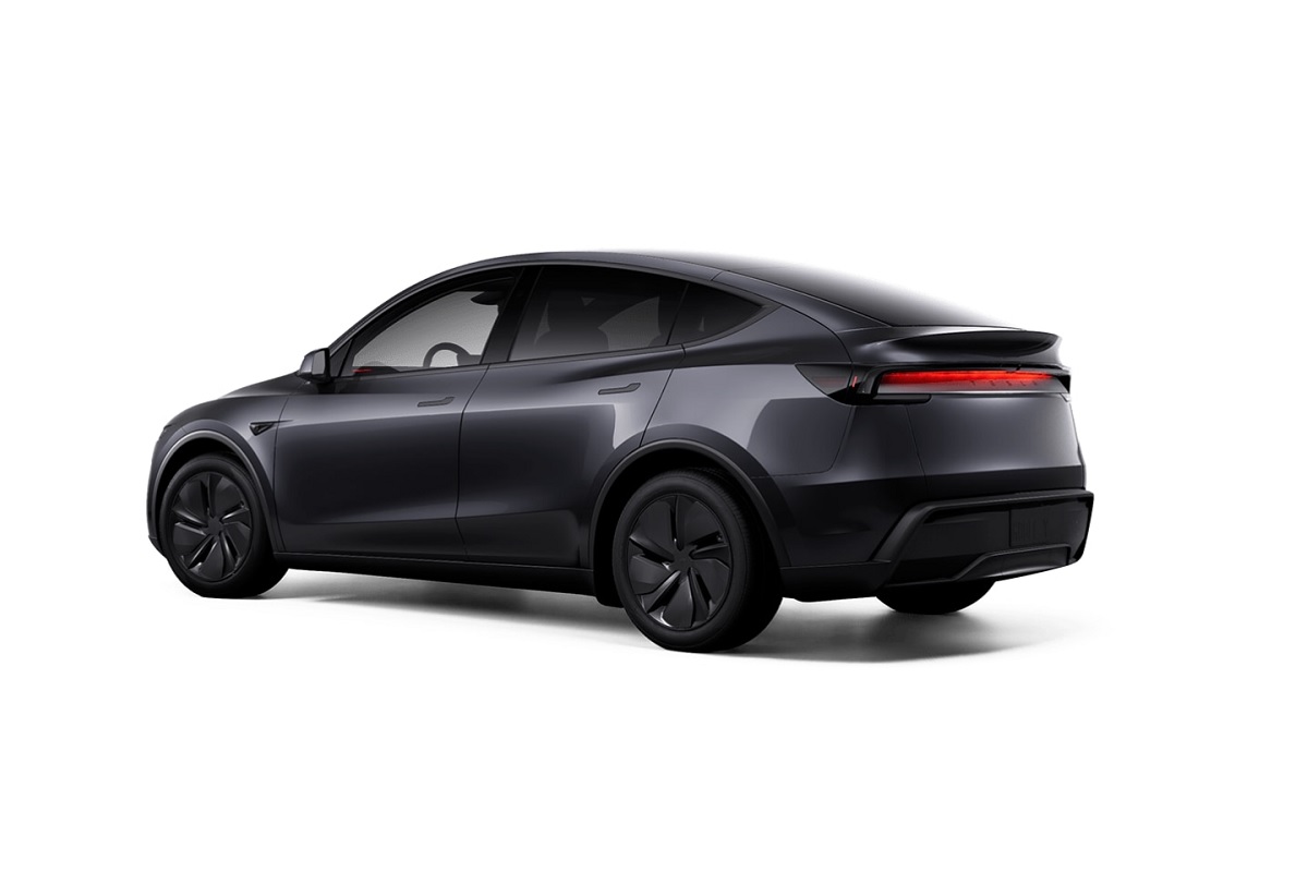 Tesla Model Y immagine 11