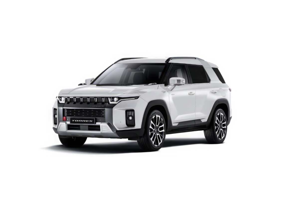 Kgm Torres immagine 10