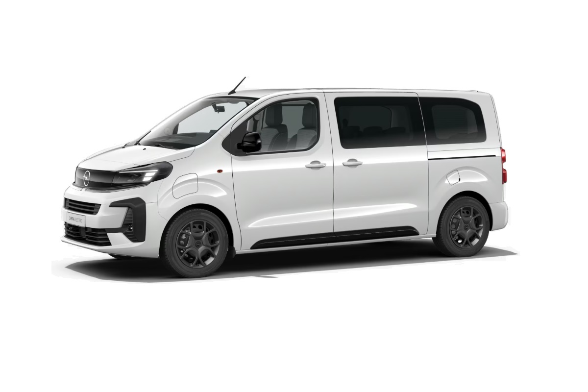 Opel Zafira e Life 2024 immagine 1