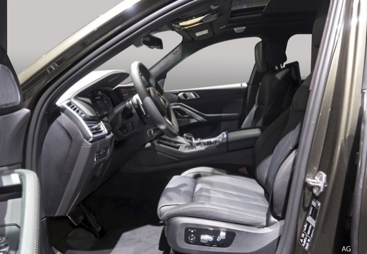 BMW X6 M immagine 19