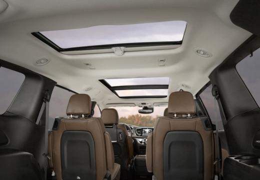 Chrysler Pacifica immagine 3