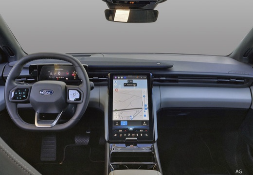 Ford Explorer EV immagine 4