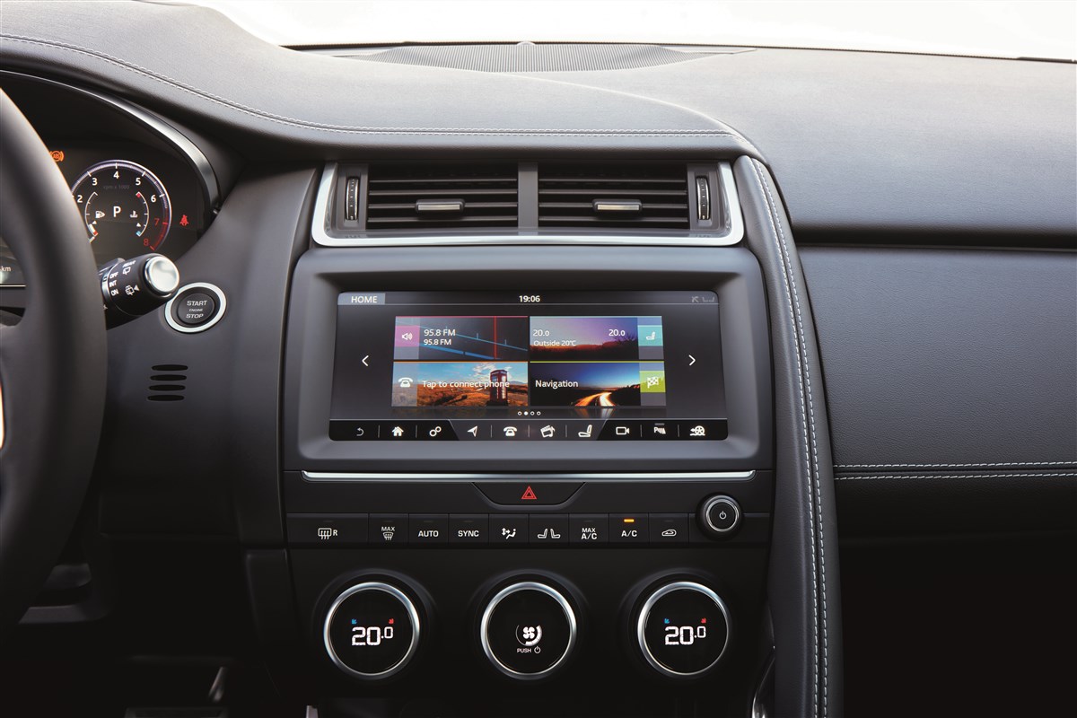 Jaguar E-Pace immagine 2