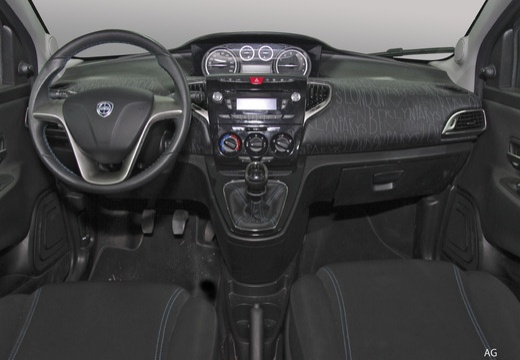 Lancia Ypsilon HF immagine 12