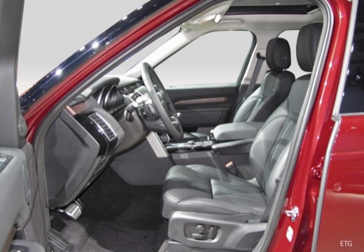 Land Rover Discovery immagine 1