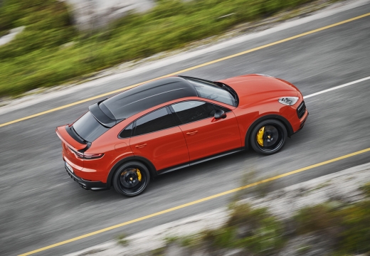 Porsche Cayenne Coupe immagine 3