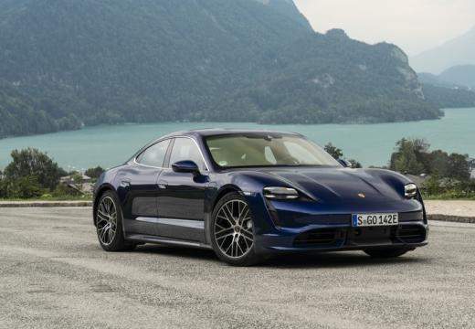 Porsche Taycan immagine 1