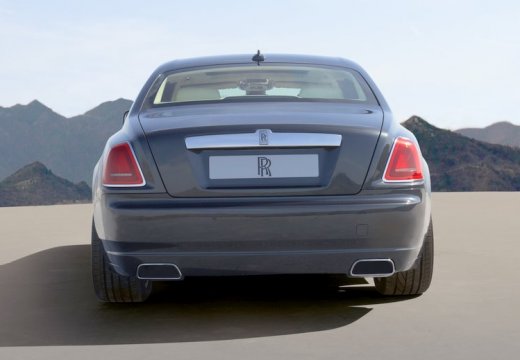 Rolls-Royce Ghost immagine 5